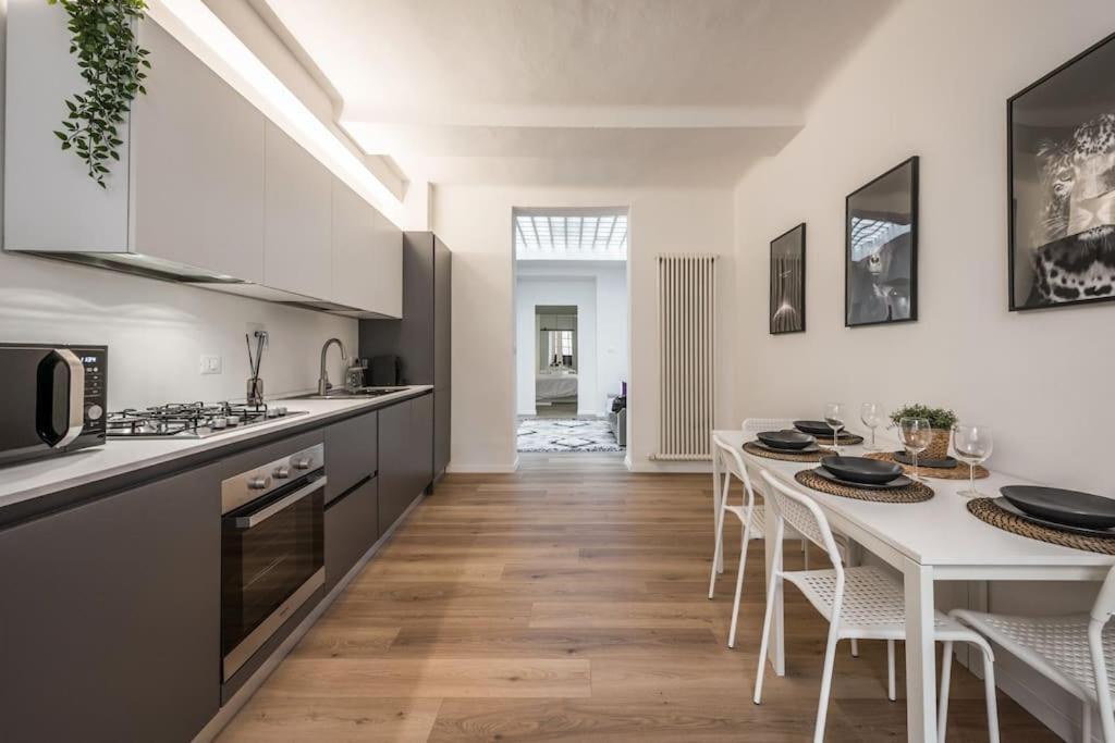 Ab Plus - Via Arienti 15 Bologna Exteriör bild