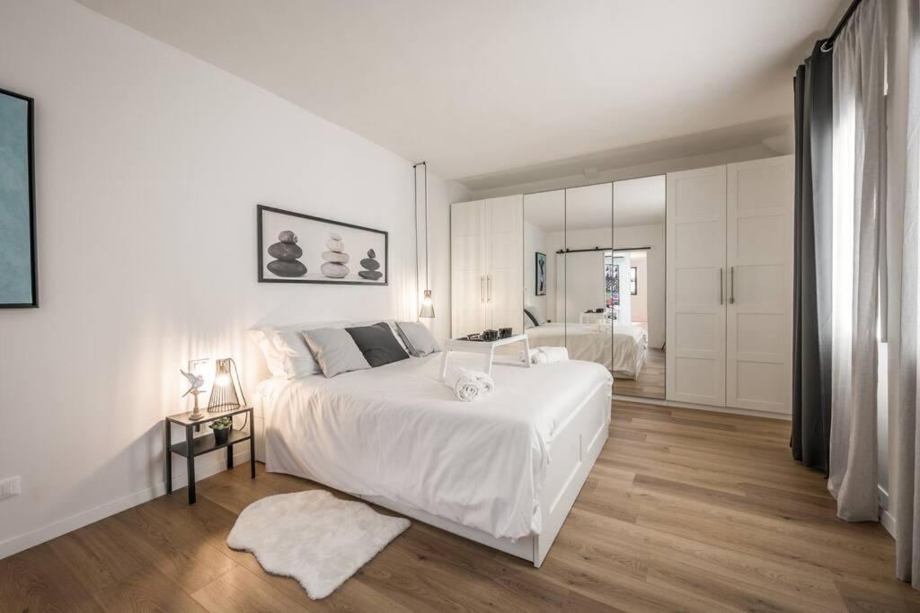 Ab Plus - Via Arienti 15 Bologna Exteriör bild
